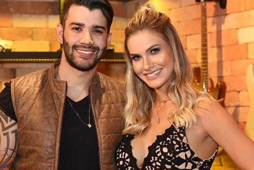Cantor fatura com música de reconciliação e sertanejos desconfiam de separação
