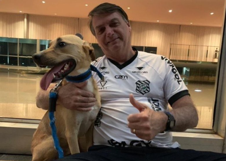 Bolsonaro: “Vacina obrigatória só no Faísca”