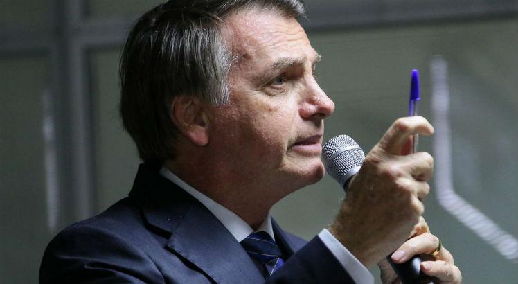 "A caneta Bic é minha", diz Bolsonaro rebatendo Mourão sobre compra da CoronaVac