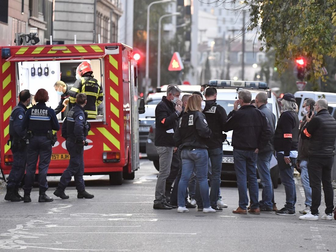 Padre ortodoxo é baleado ao fechar igreja em Lyon, na França