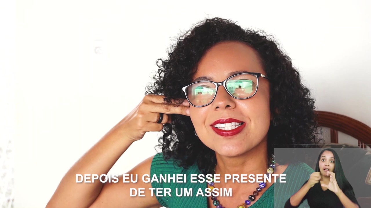 Vereadora de Natal é única candidata a colocar intérprete de libras na campanha