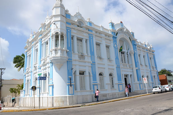 Espontânea Item/Agora RN: 58% não sabe em quem votar para Prefeitura de Natal