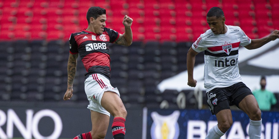 Série A: São Paulo goleia Flamengo de virada por 4 a 1