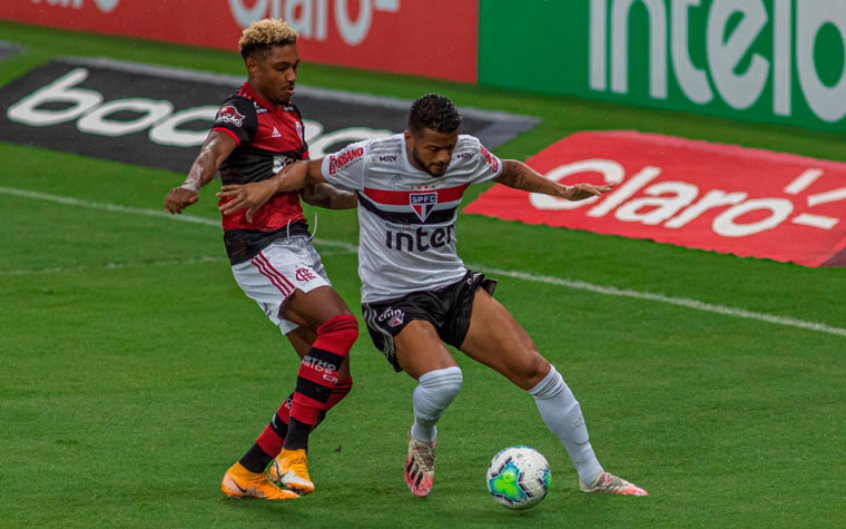 São Paulo vence Fla e garante vaga na semi da Copa do Brasil