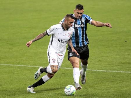 Corinthians tem dois expulsos, mas segura empate sem gols com Grêmio