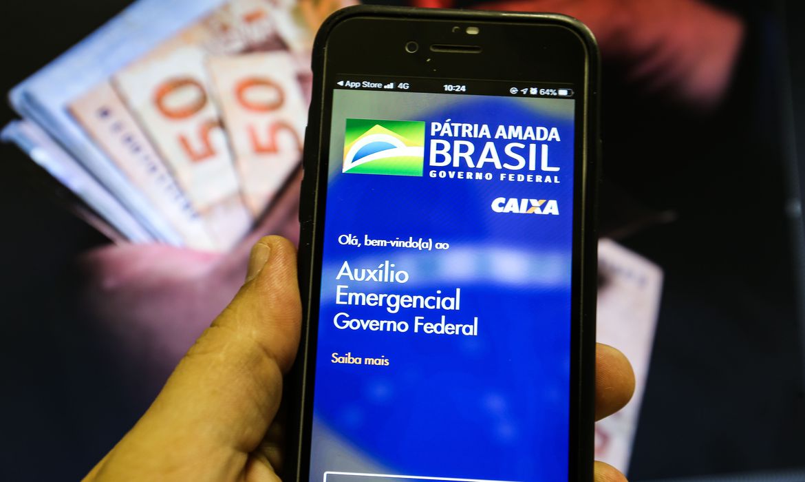 Caixa credita auxílio emergencial para nascidos em fevereiro