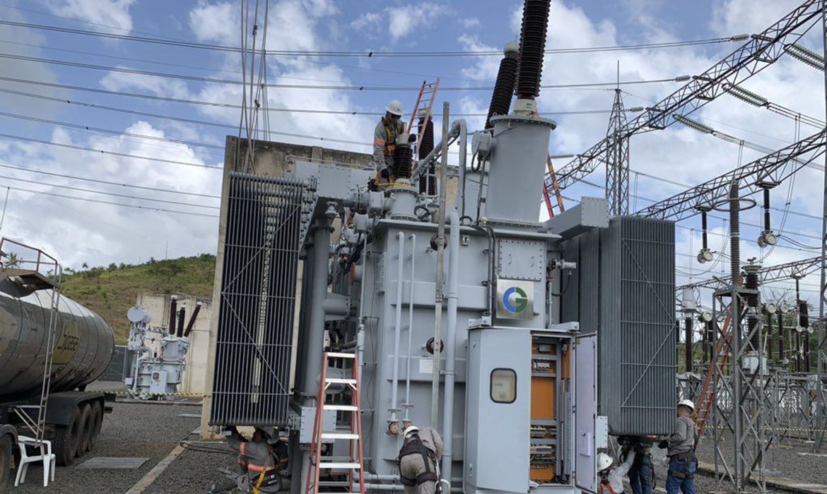 Após 22 dias de apagão, energia é restabelecida no Amapá