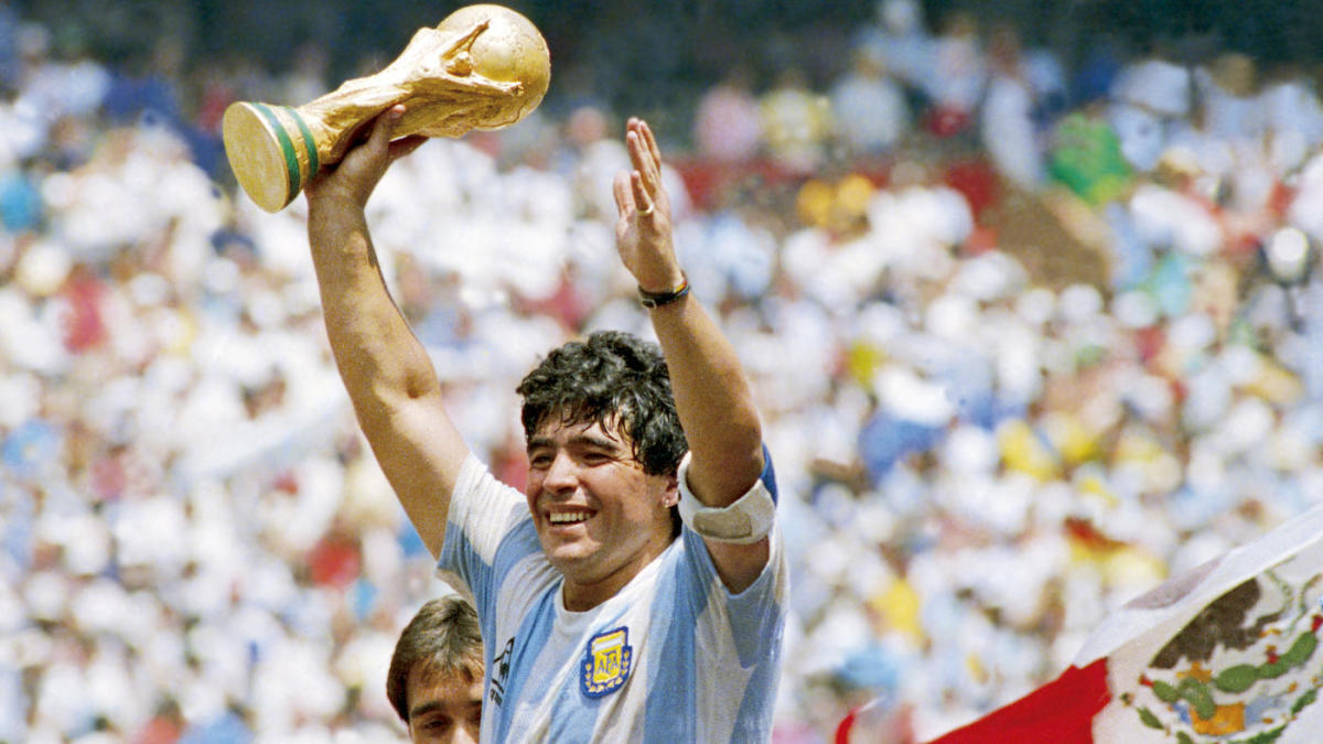 AD10S, Maradona!