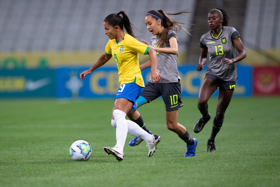 Futebol: Seleção Feminina enfrenta o Equador nesta terça