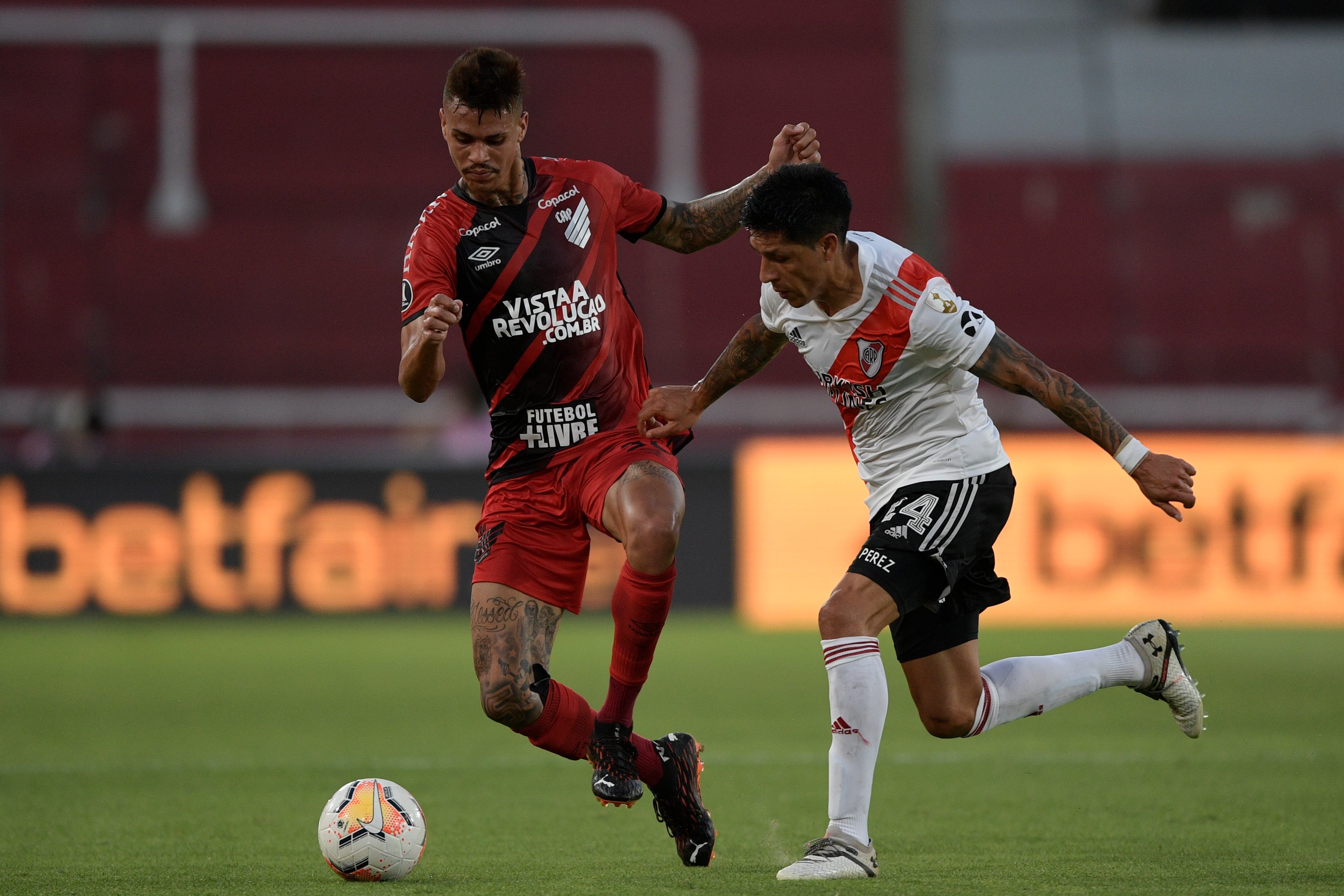 Athletico-PR cai na Libertadores contra o River Plate