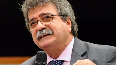 "Auxílio emergencial movimentou economia na pandemia", diz Amaro Sales