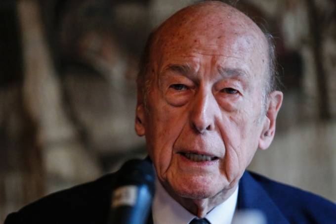 Ex-presidente da França morre aos 94 anos