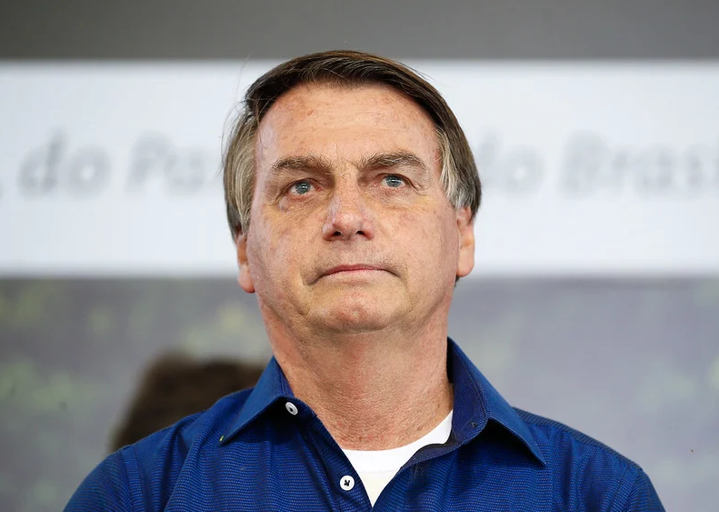 Bolsonaro lidera em todos os cenários para 2022