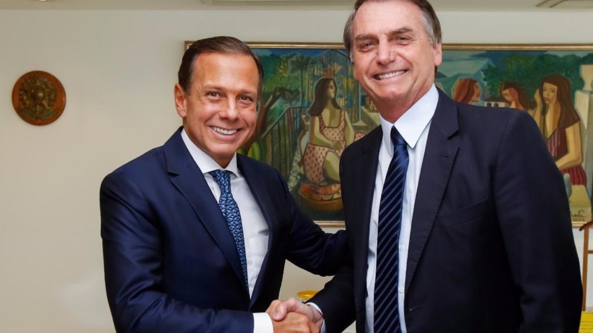 Doria bate e Bolsonaro cresce: presidente tem o dobro de votos, segundo pesquisa