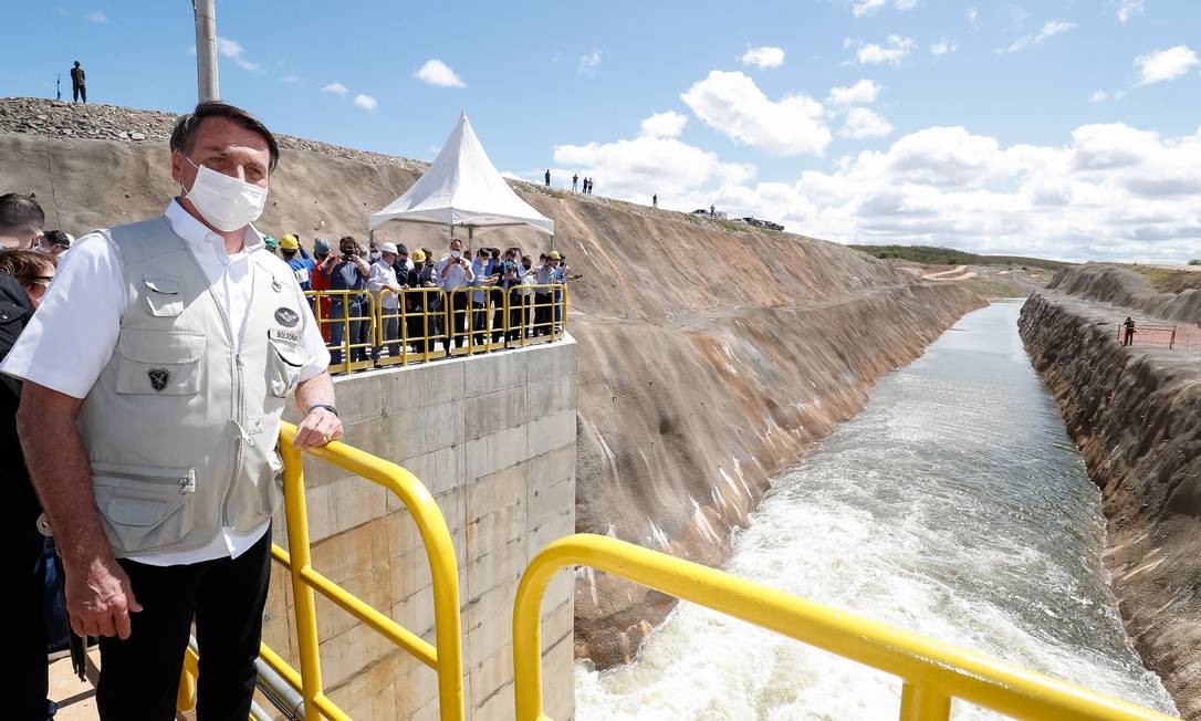 Bolsonaro destaca licitação de obra que garantirá água para o Seridó potiguar