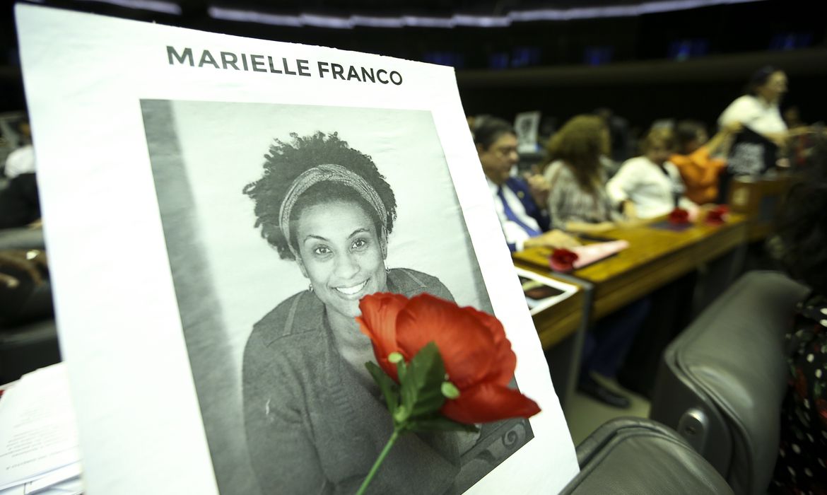 Mil dias após morte de Marielle e Anderson, investigação não foi concluída