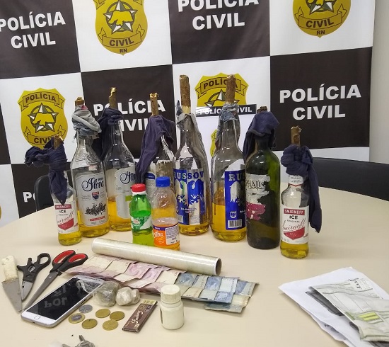 Criminosos trocam tiros com Polícia Civil em Natal; drogas são apreendidas