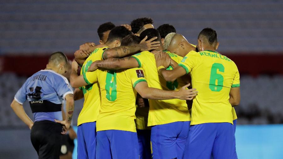 Brasil fecha 2020 em 3º no ranking da Fifa; confira os 10 primeiros