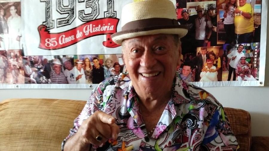Cantor internado tem piora em quadro de covid-19 e está com pneumonia