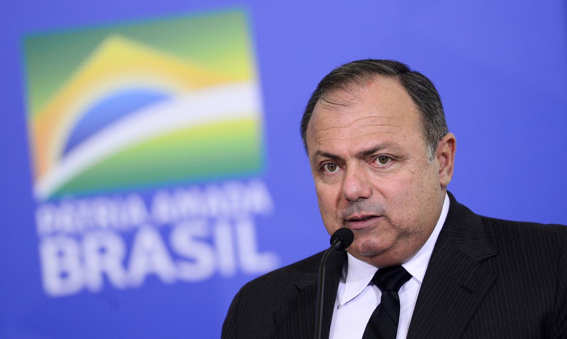Ministro da Saúde garante vacinação nacional e distribuição igual entre Estados
