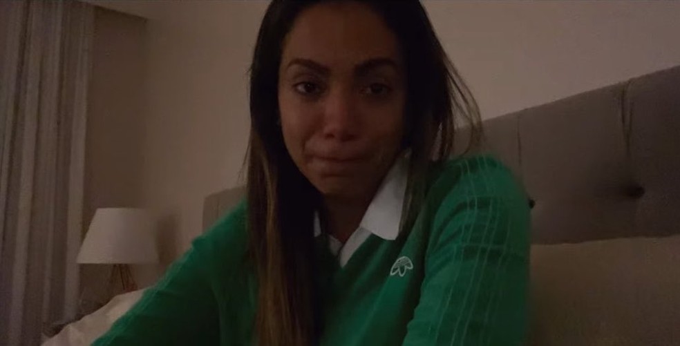 Anitta revela que foi estuprada aos 14 e achou que culpa era dela