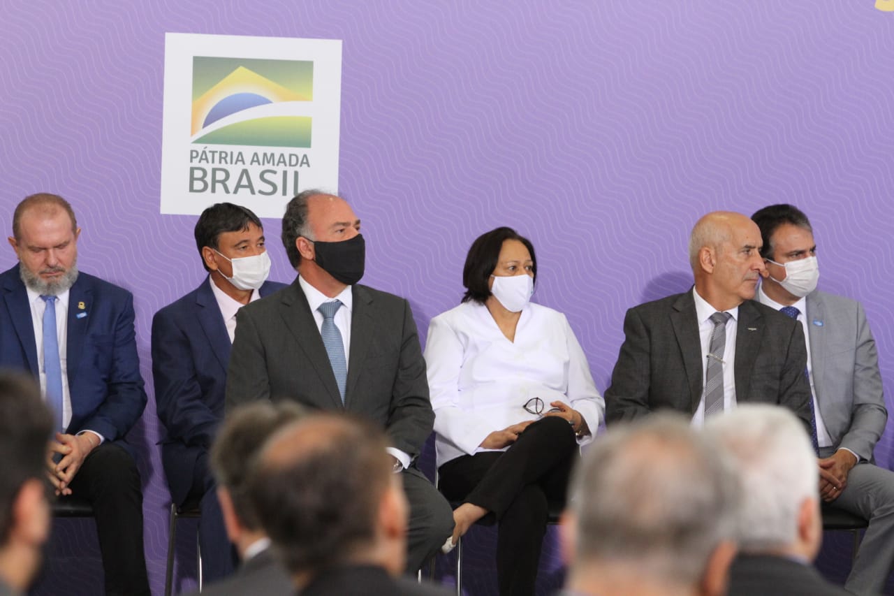 'Faltou algo muito importante, as datas', diz Fátima sobre Plano de Imunização