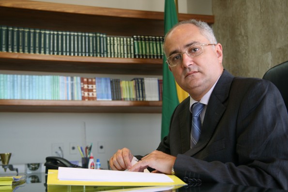 Desembargador Federal potiguar é o novo presidente do TRF5