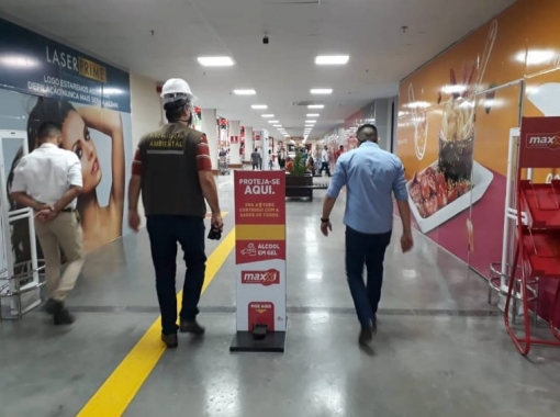 Prefeitura fiscaliza após aglomeração em atacadista recém-inaugurado em Natal