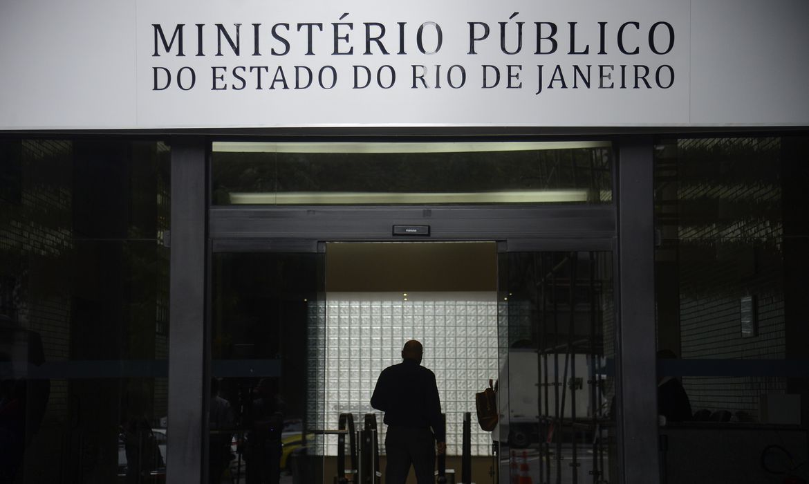 Lava Jato denuncia  falso esquema de proteção a doleiros