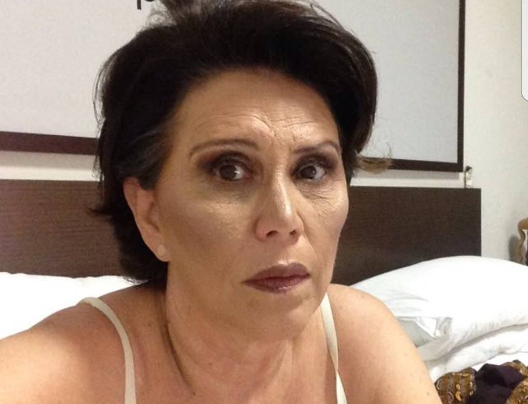 Jornalista Dodora Guedes está em estado grave após sofrer AVC
