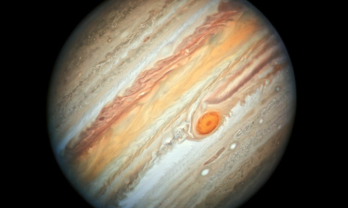Evento raro: Conjunção dos planetas Júpiter e Saturno terá transmissão ao vivo