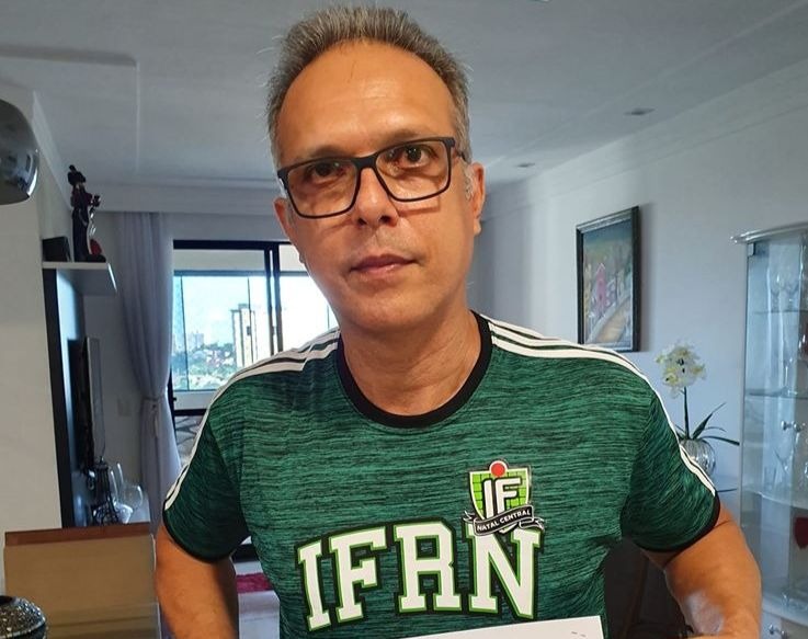 Bolsonaro nomeia reitor eleito do IFRN após 8 meses