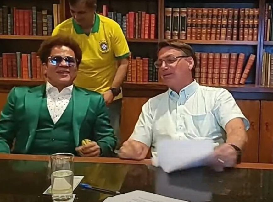 Bolsonaro chama Doria de “calcinha apertada" e critica viagem a Miami