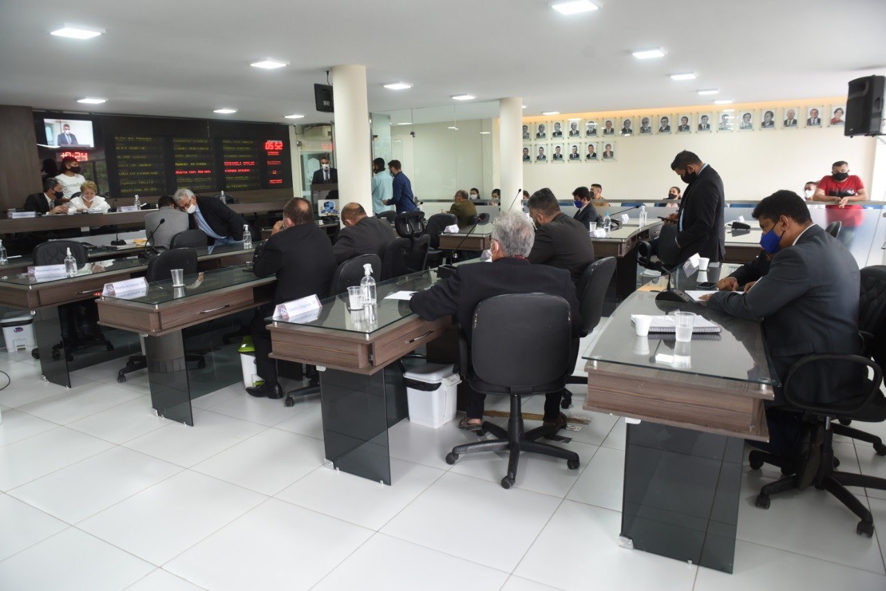 Vereadores de Mossoró aprovam aumento nos próprios salários