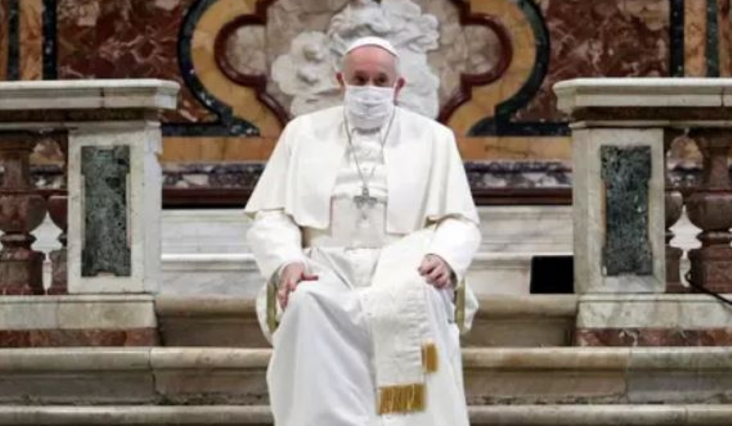 Papa Francisco diz que mundo precisa de 'vacina para o coração' em 2021