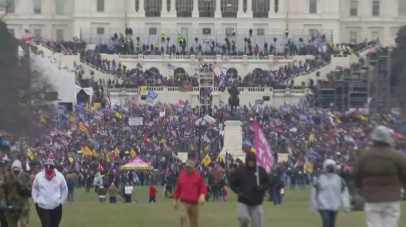 Autoridades brasileiras se manifestam sobre invasão ao Congresso dos EUA