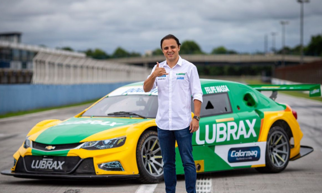 Após 20 anos, Felipe Massa volta ao Brasil para correr na Stock Car 2021
