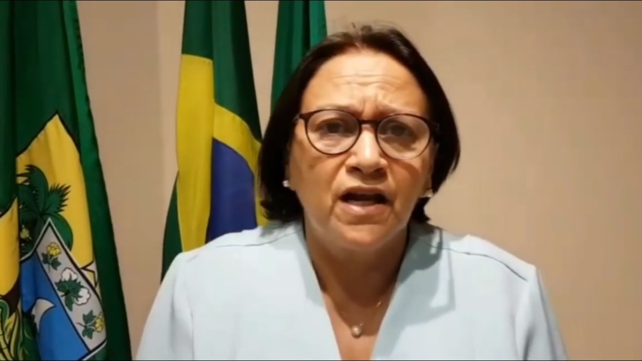 Em carta a Bolsonaro, Fátima pede professores em fases iniciais da vacinação