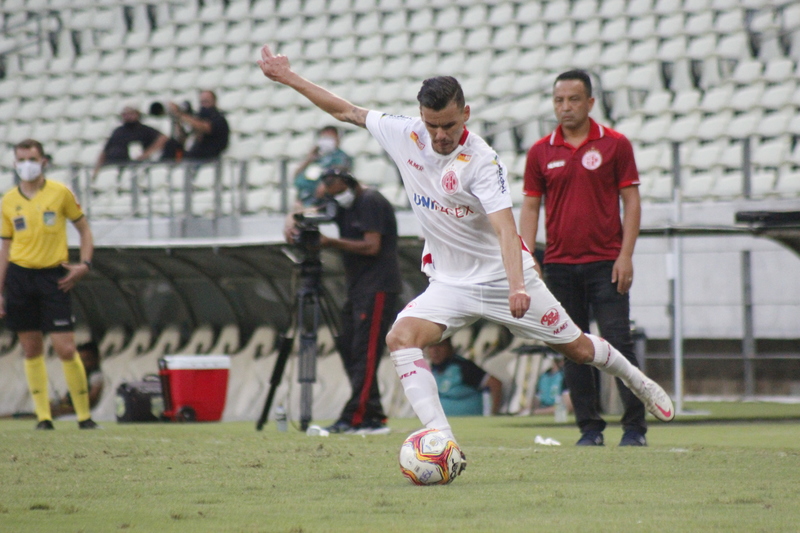 AO VIVO: América e Floresta decidem acesso à Série C; assista