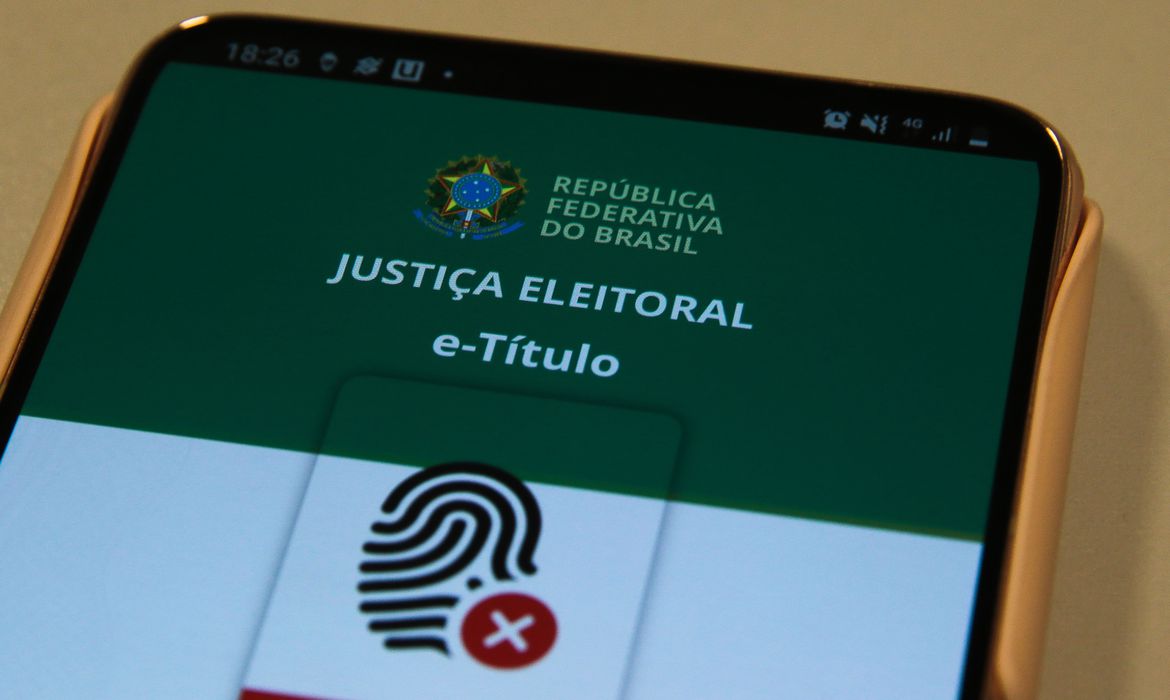Eleitor que não votou no 1º turno tem até hoje para justificar voto