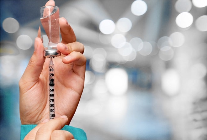 Ministério da Saúde alerta sobre golpes ligados a vacinação