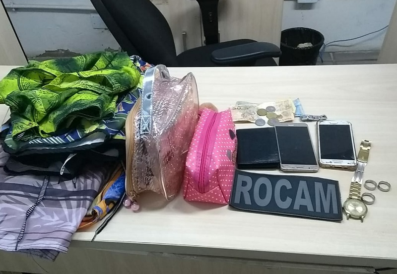 Dupla é presa após roubo a comércio da Zona Leste de Natal