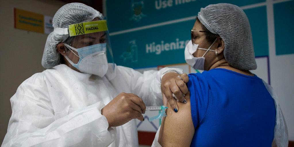 Mais de 60 mil vacinas 'sumiram' no AM; MP investiga distribuição e aplicação