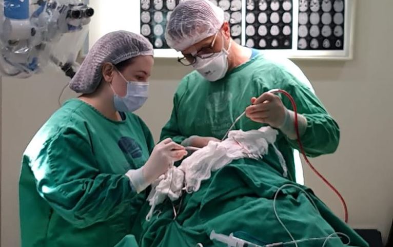 Varela Santiago realiza neurocirurgia inédita em paciente de 6 anos