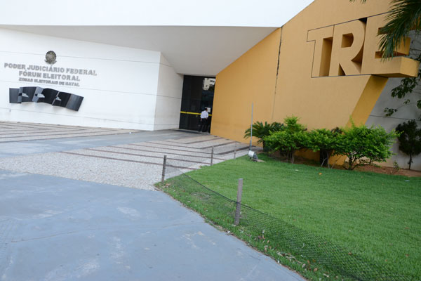 TRE-RN suspende julgamento do "caso Kerinho"