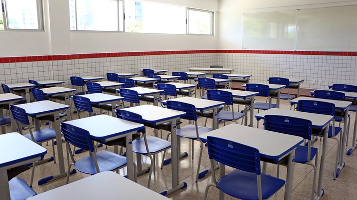 Governo convoca 726 novos professores