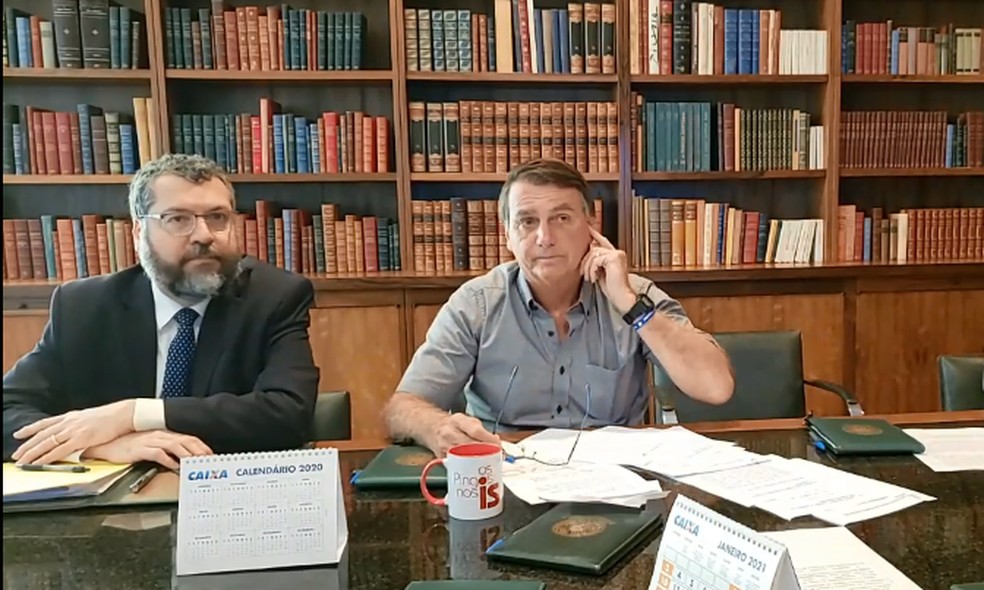 Bolsonaro: Falam 'Brasil precisa da China', mas a China também precisa da gente