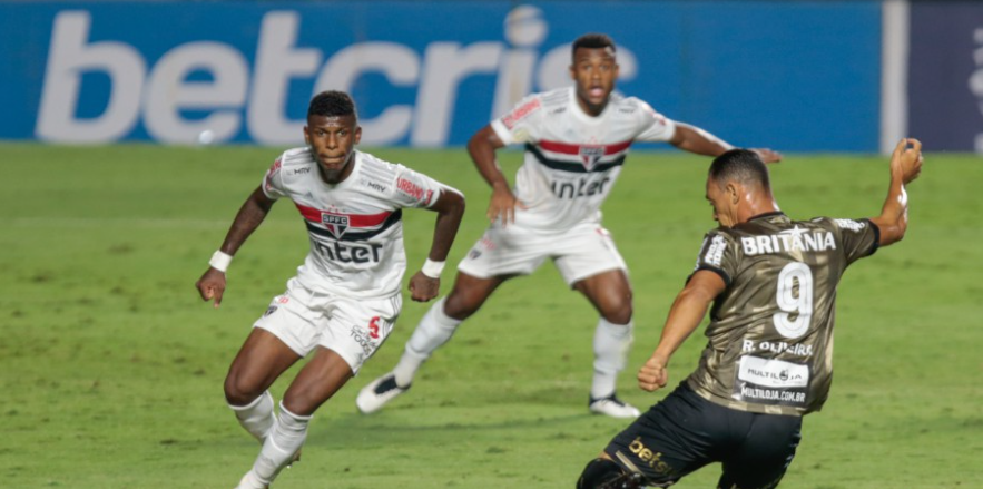 São Paulo e Coritiba empatam na abertura da 32ª rodada do Brasileiro
