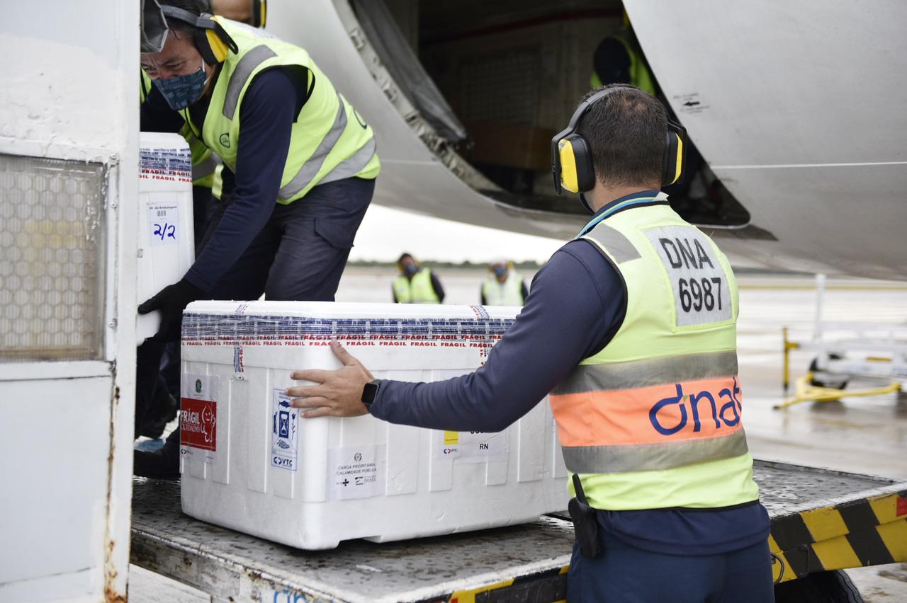 RN recebe mais um lote de CoronaVac nesta segunda, anuncia governadora