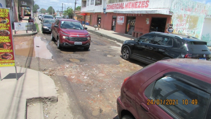 Prefeitura notifica 12 imóveis da ZN por lançamento de esgoto na via pública